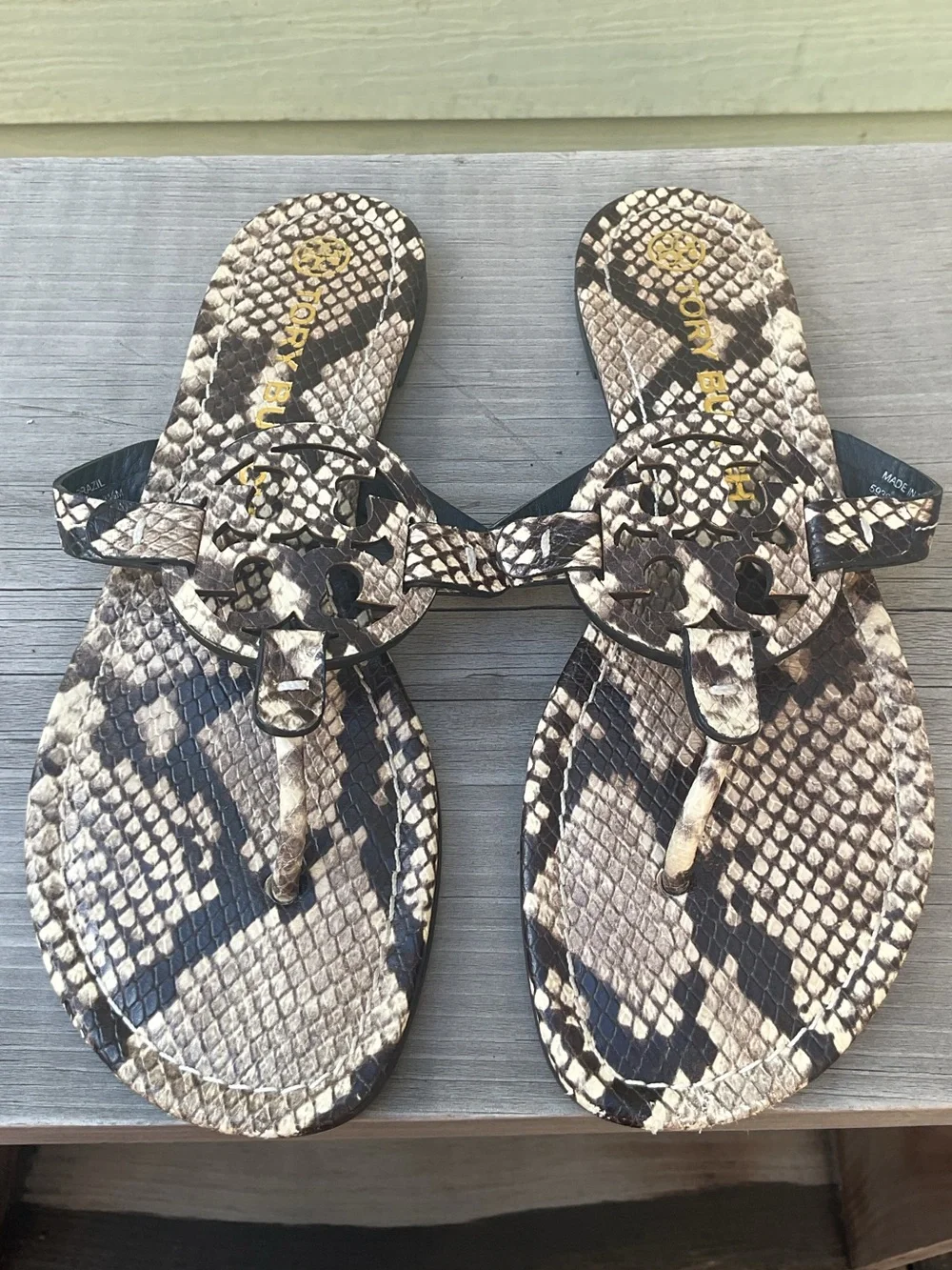 Tory Burch Snake-Print Leather Thong Sandals - Beige & Black